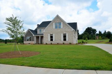 Average long term US mortgage rate eases to 63 back to