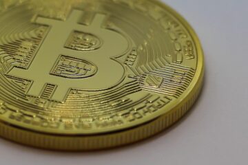 Coinbase Acquires Echo for 375 Million Expanding Crypto Investment Platform