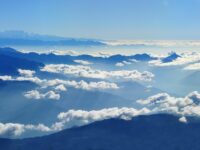 US Government Shutdown Leads to Widespread Flight Delays and Travel