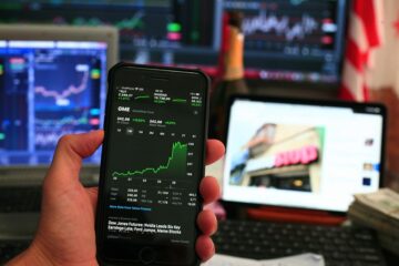 Market Shifts: Top Stocks to Watch as Inflation Rises This Week