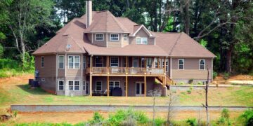 Mortgage Rates Surge: What Homebuyers Need to Know Now!
